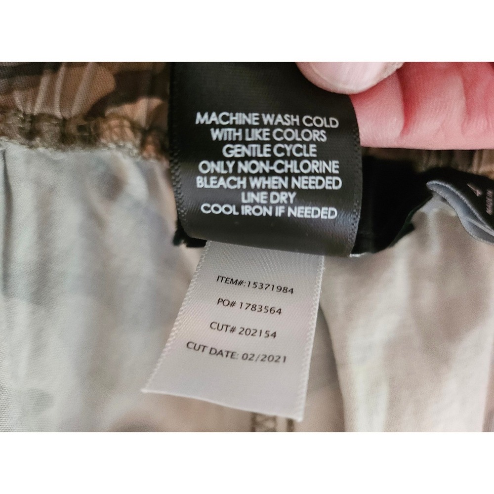 Torrid Cargo Jogger Pants Womens 4 Green Camo Elastic Waist Cropped Ribbed Cuff - Picture 5 of 10